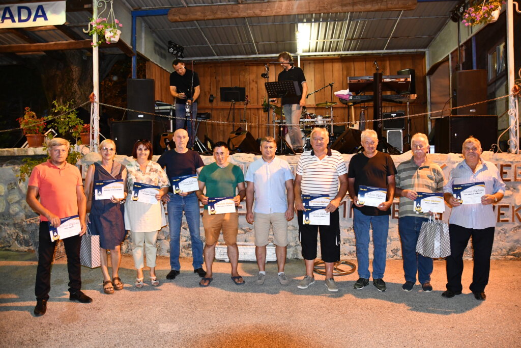 Kolekcija rakija na natjecanju