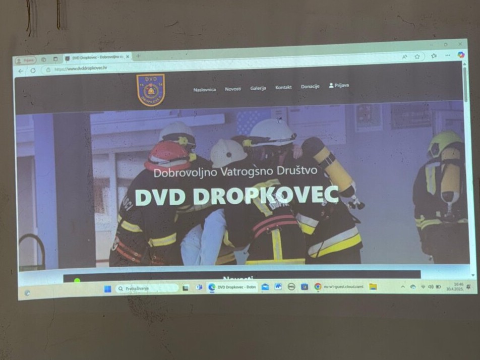 Projektor doniran DVD-u Dropkovec