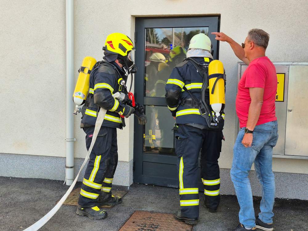 Timski rad vatrogasaca